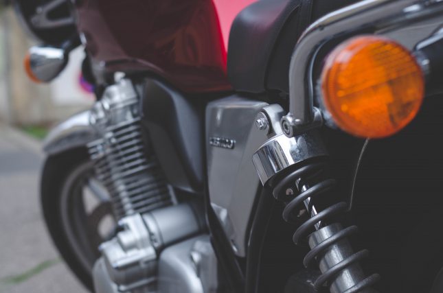 Cómo y por qué revisar las suspensiones de tu moto